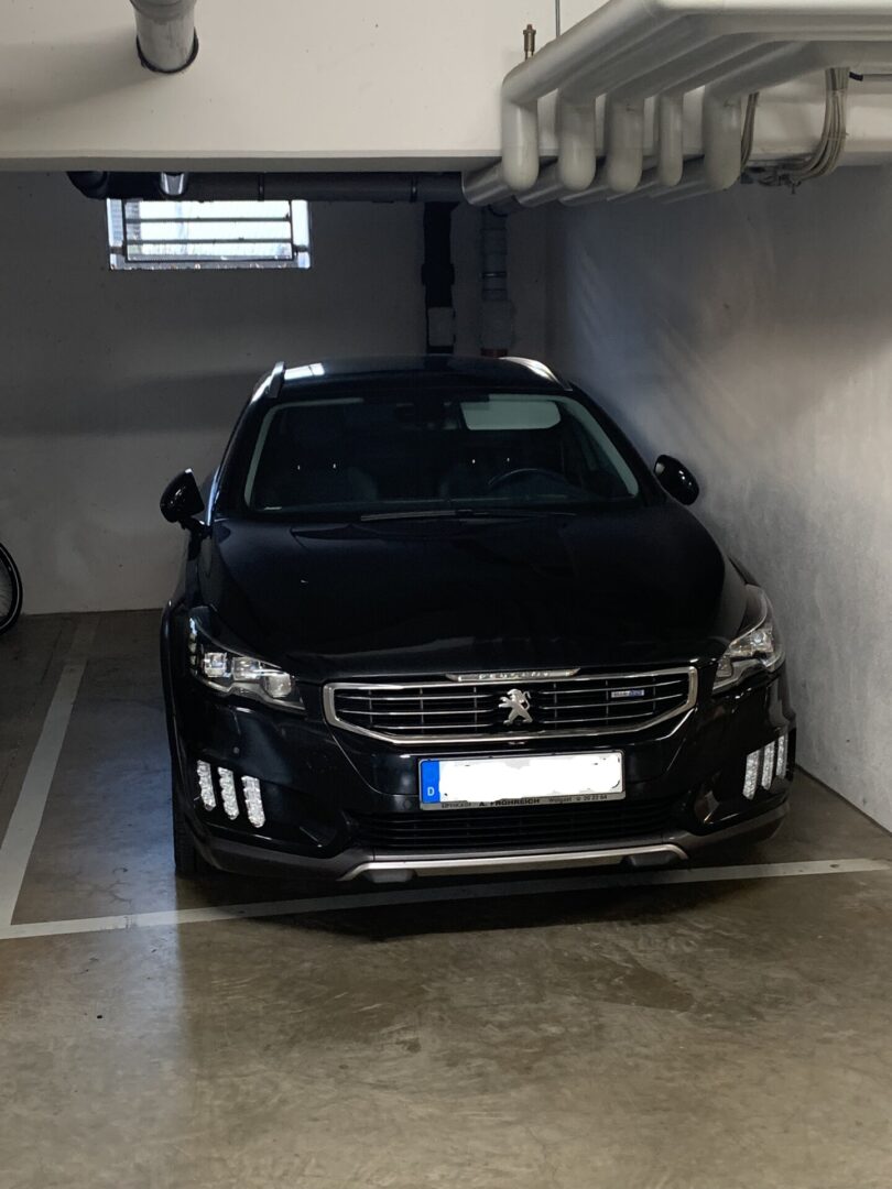 Tiefgaragenstellplatz