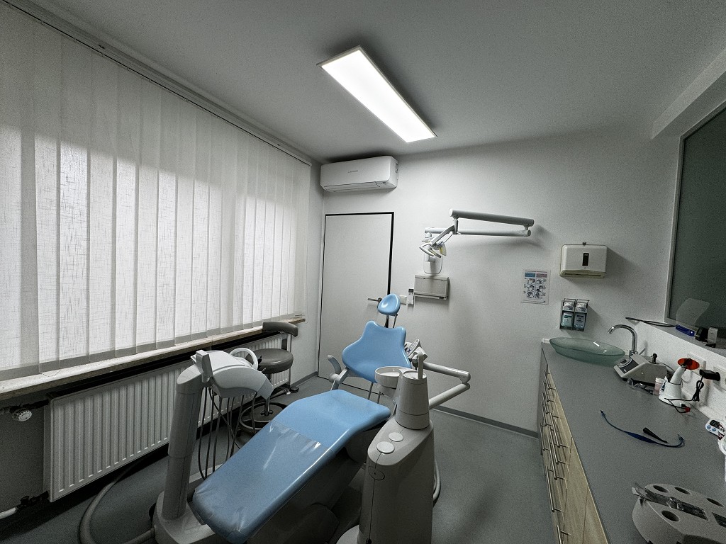 Büro-Behandlungszimmer 3