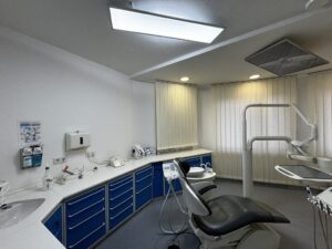 Büro-Behandlungszimmer 1