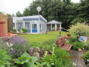 Garten und Pool