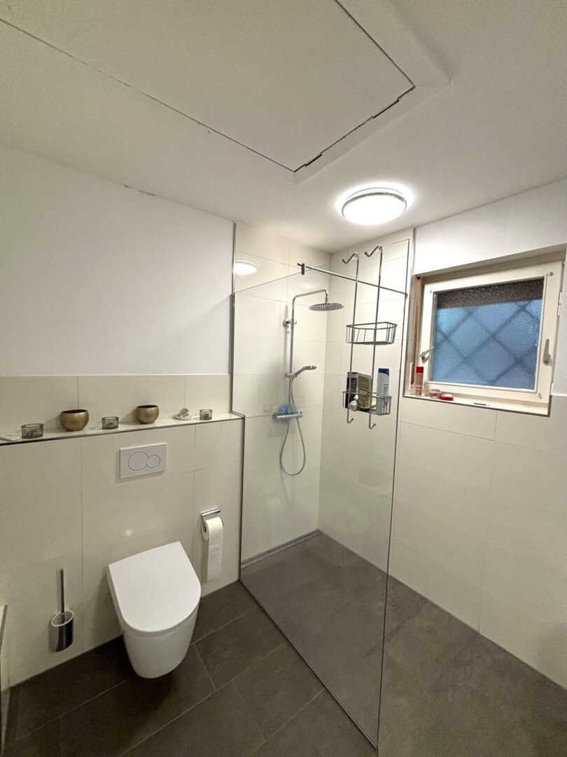 Bad mit Dusche