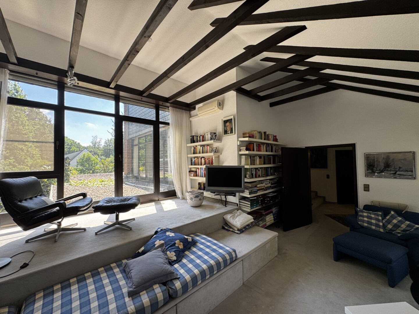Schlafzimmer 1
