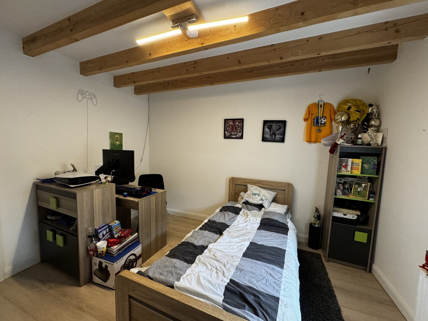 Schlafzimmer 2